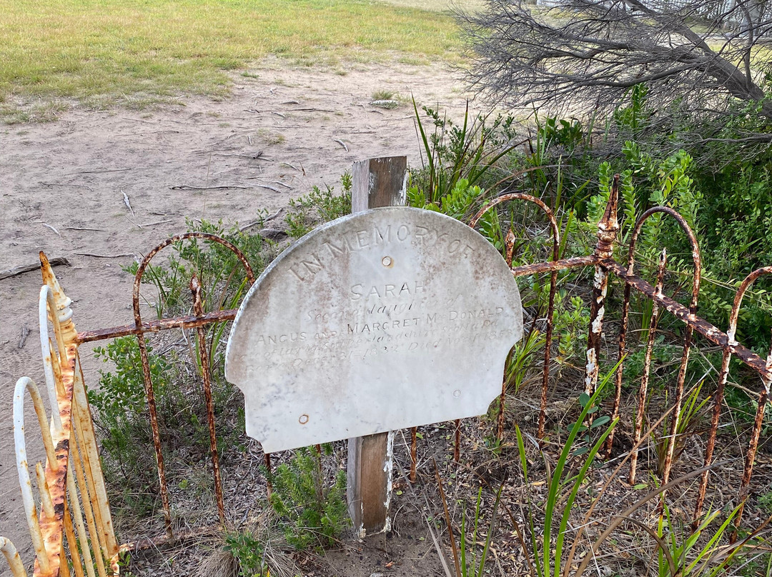 Point Nepean Cemetery-波特西必去景点