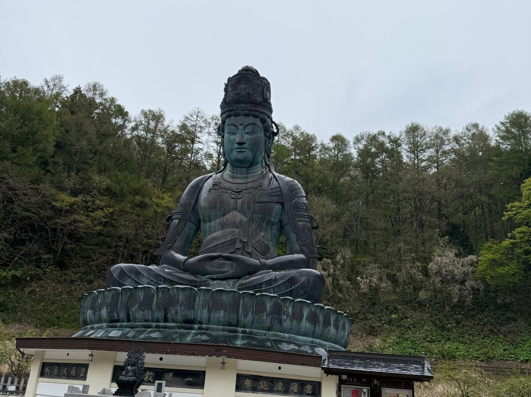 Showa Daibutsu-青森市必去景点