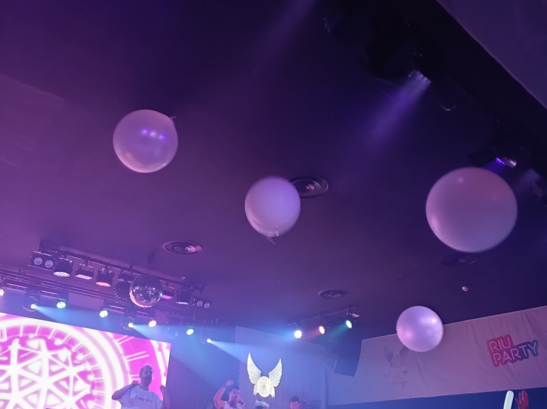 里乌奇克拉纳全包酒店主图