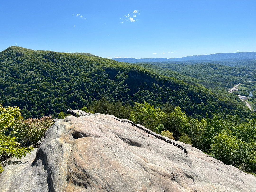 Chained Rock-Pineville必去景点