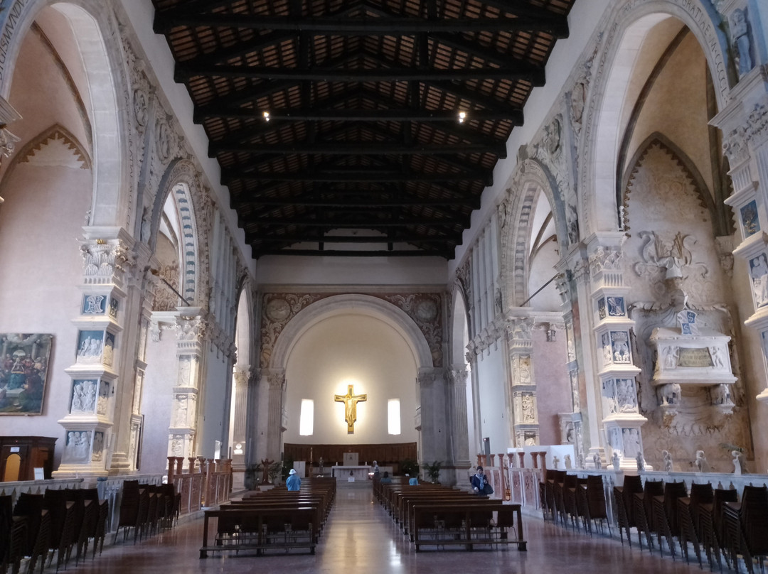 Basilica Cattedrale (Tempio Malatestiano)-里米尼必去景点