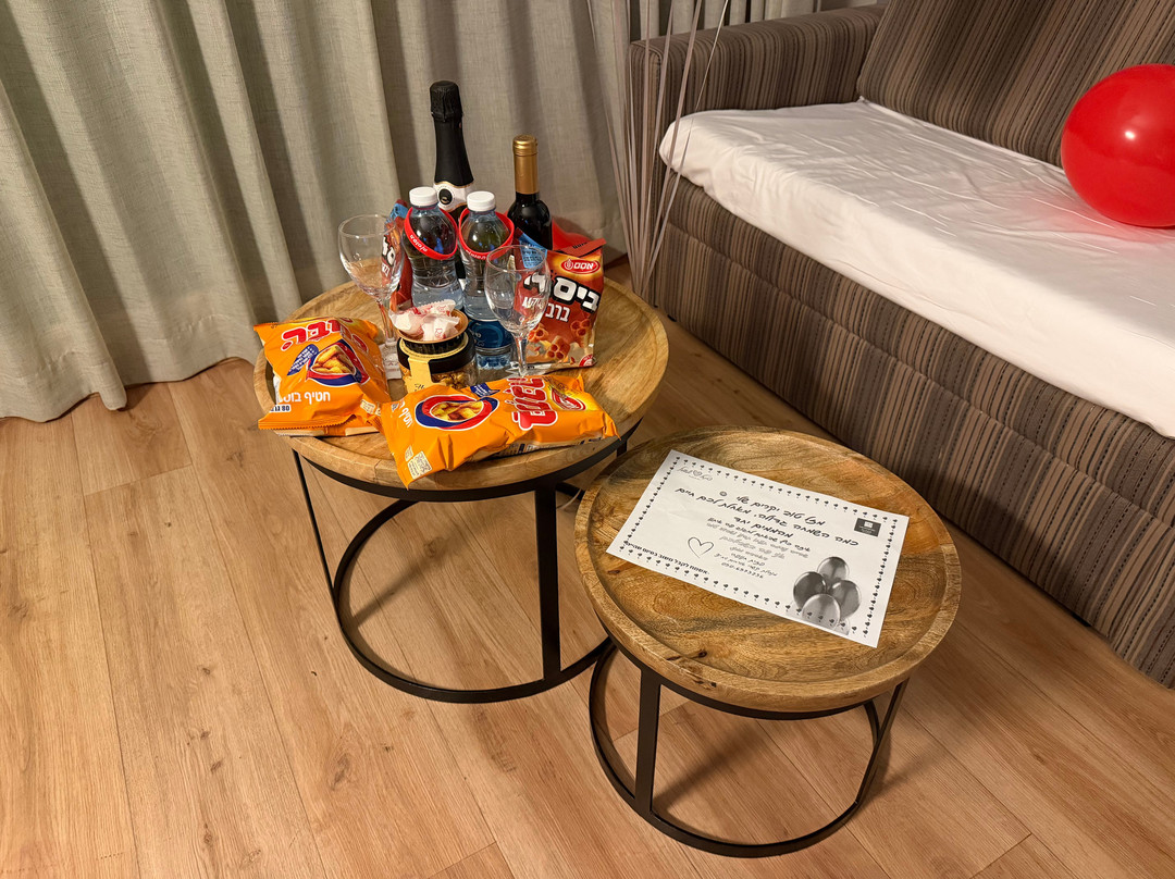 莱昂纳多广场阿什杜德酒店-the Beach主图