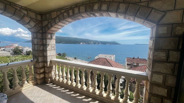 博科斯卡诺克加尔尼酒店-旅行者