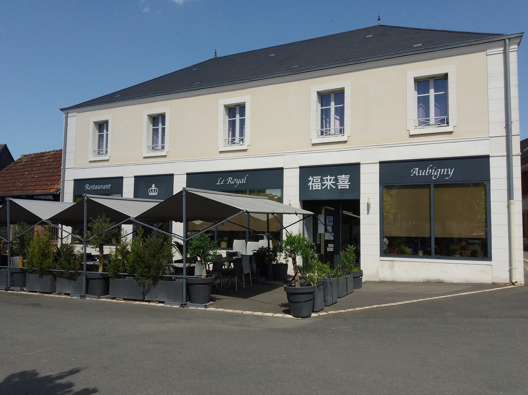 Royal Aubigny