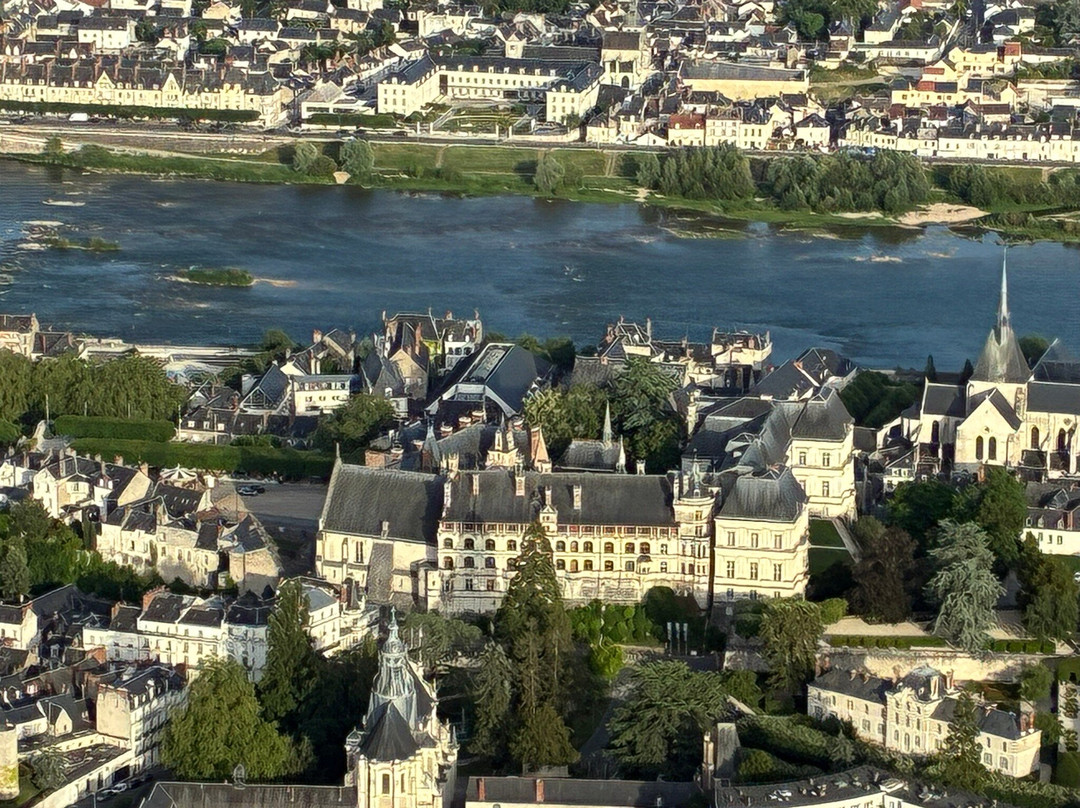 Aérocom Montgolfières-Les Montils必去景点