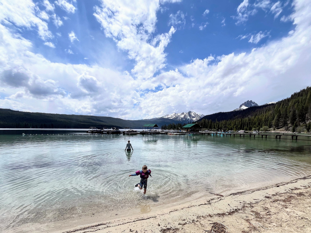Redfish Lake Lodge主图