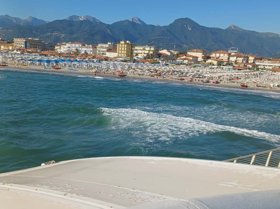 Pontile Bellavista Vittoria-Lido di Camaiore必去景点