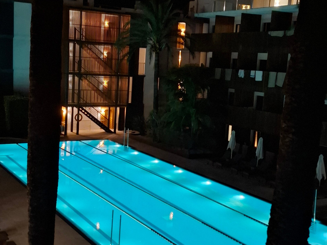 拉斯加维奥塔斯套房水疗酒店主图