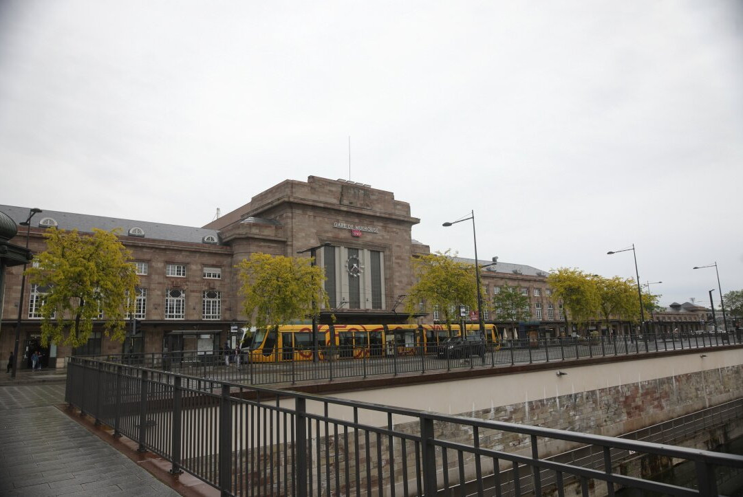Square du Général de Gaulle-米卢斯必去景点