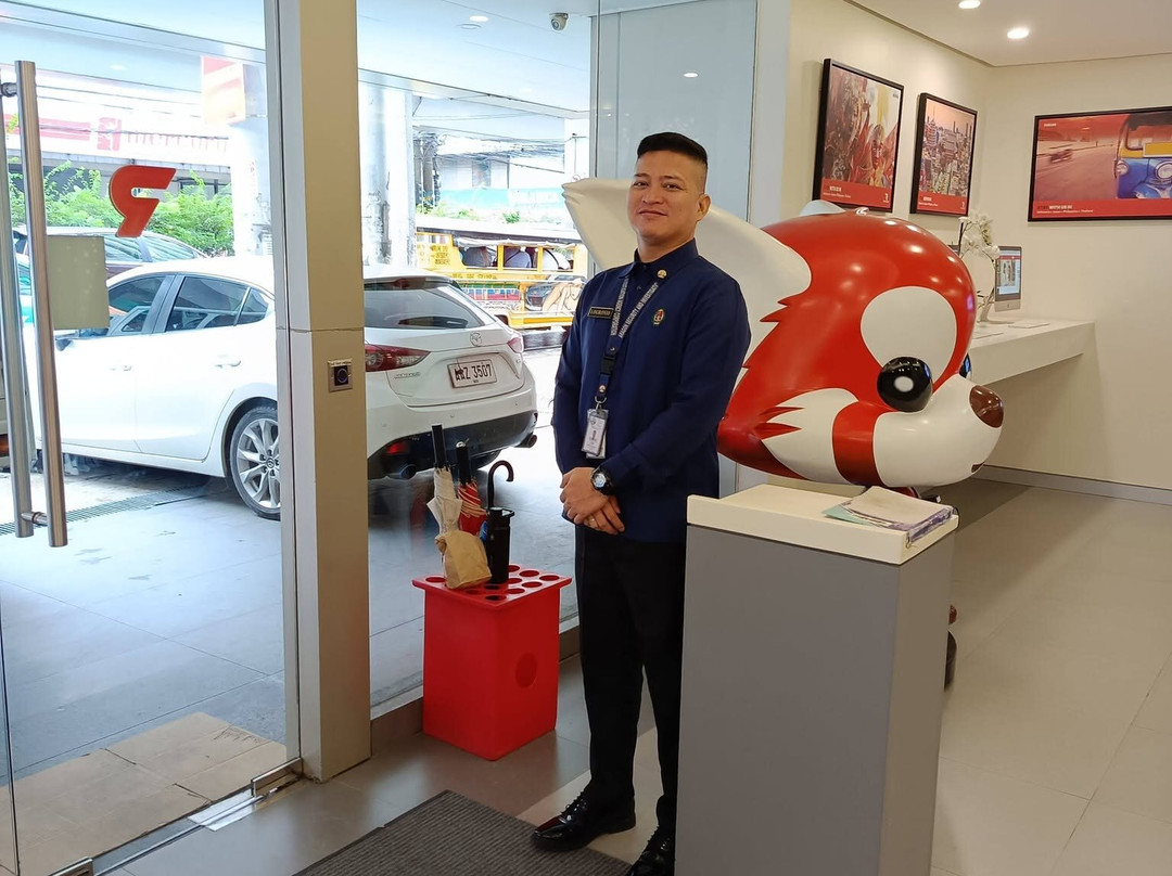 极光大道红色星球酒店主图