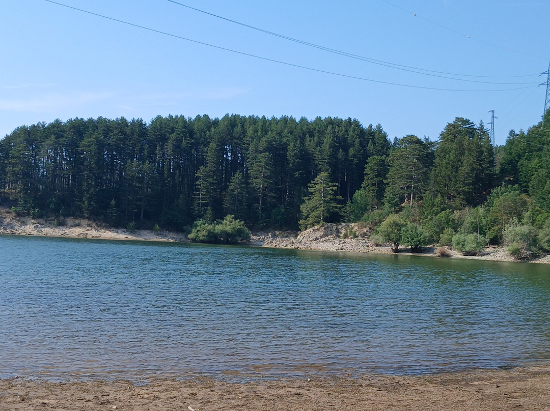 Lago Cecita-Spezzano della Sila必去景点