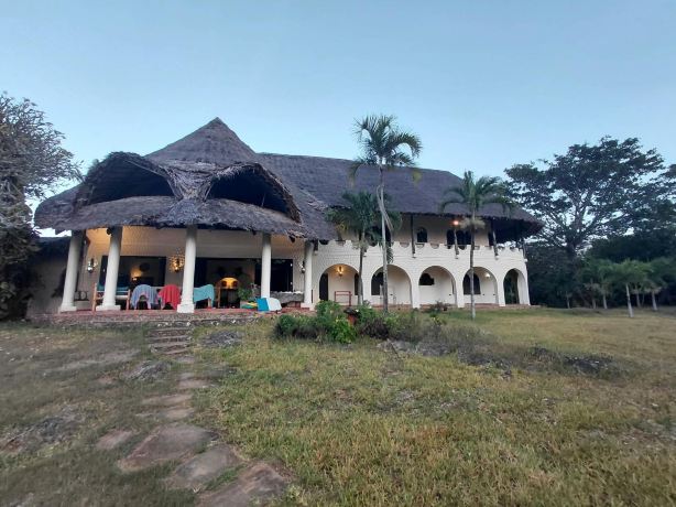 Sandarusi House-旅行者