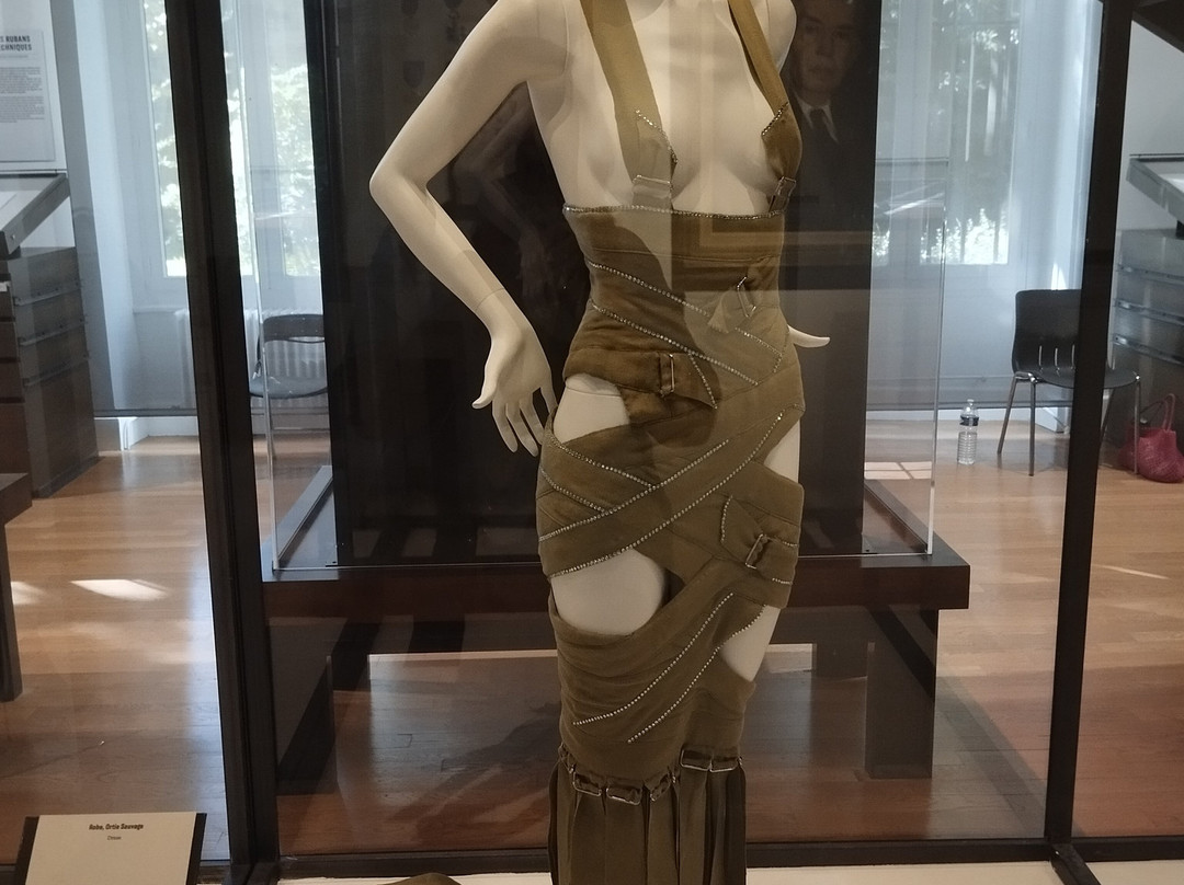 Musee d'Art et d'Industrie-圣艾蒂安必去景点