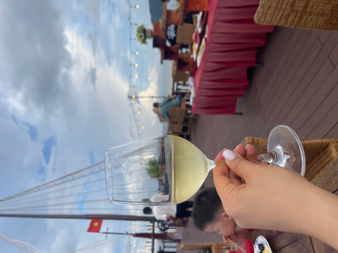 Emperor Cruises Nha Trang Bay-芽庄必去景点