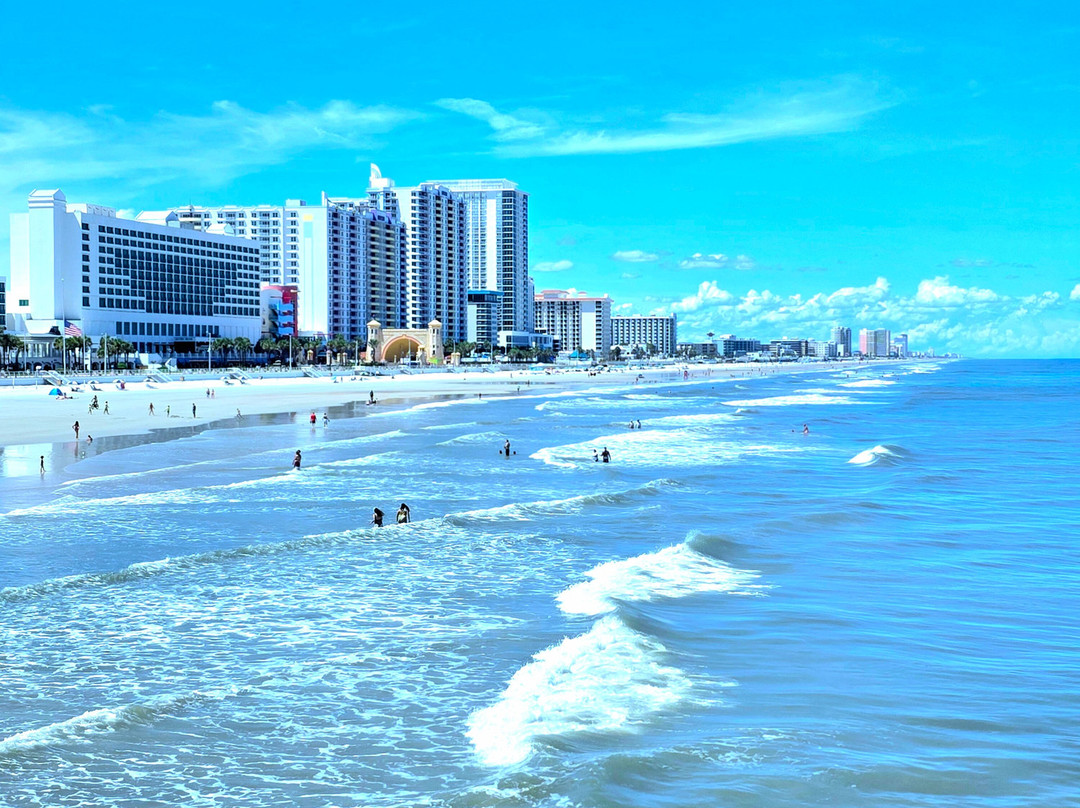 Beach at Daytona Beach-代托纳比奇必去景点