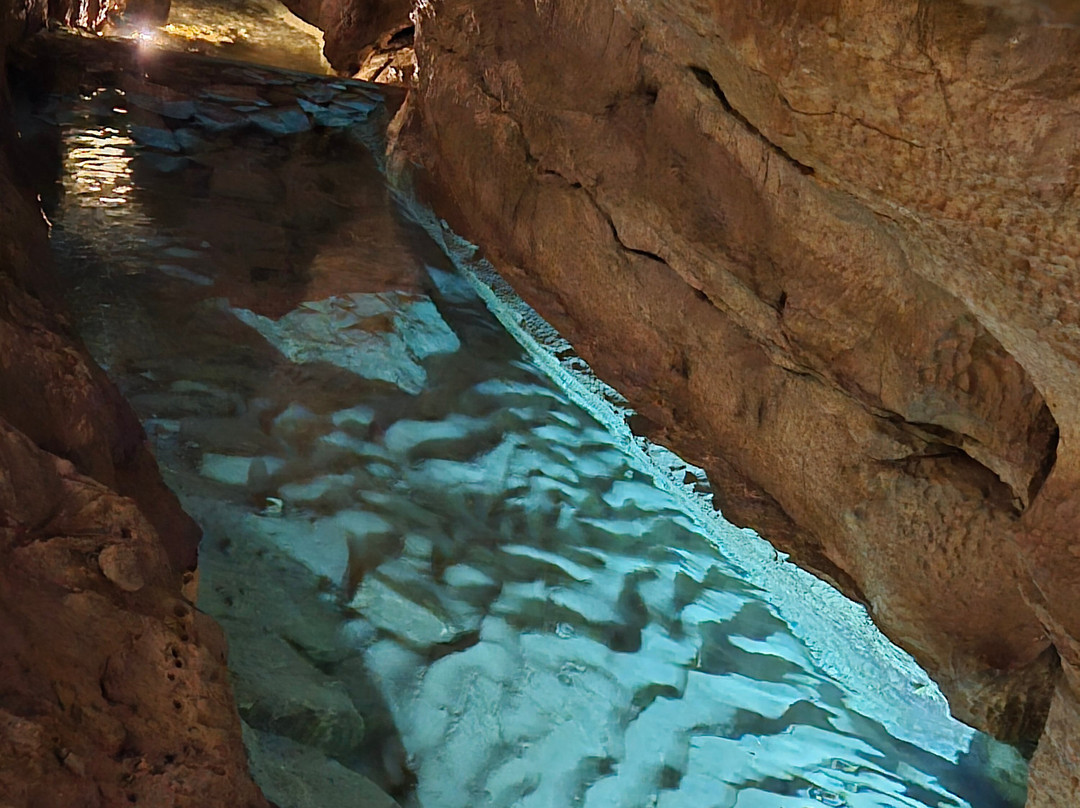 Grotte de Labeil-Labeil必去景点