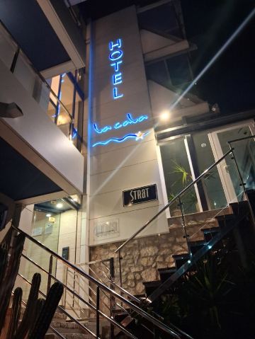 拉卡拉酒店-旅行者