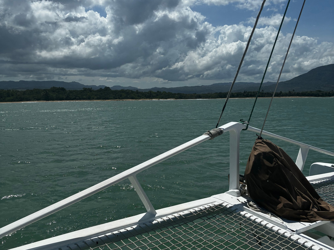 Freestyle Catamaran Tour-普拉塔港必去景点