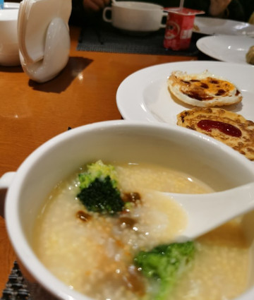 东阳凤凰谷天澜度假酒店横店店主图