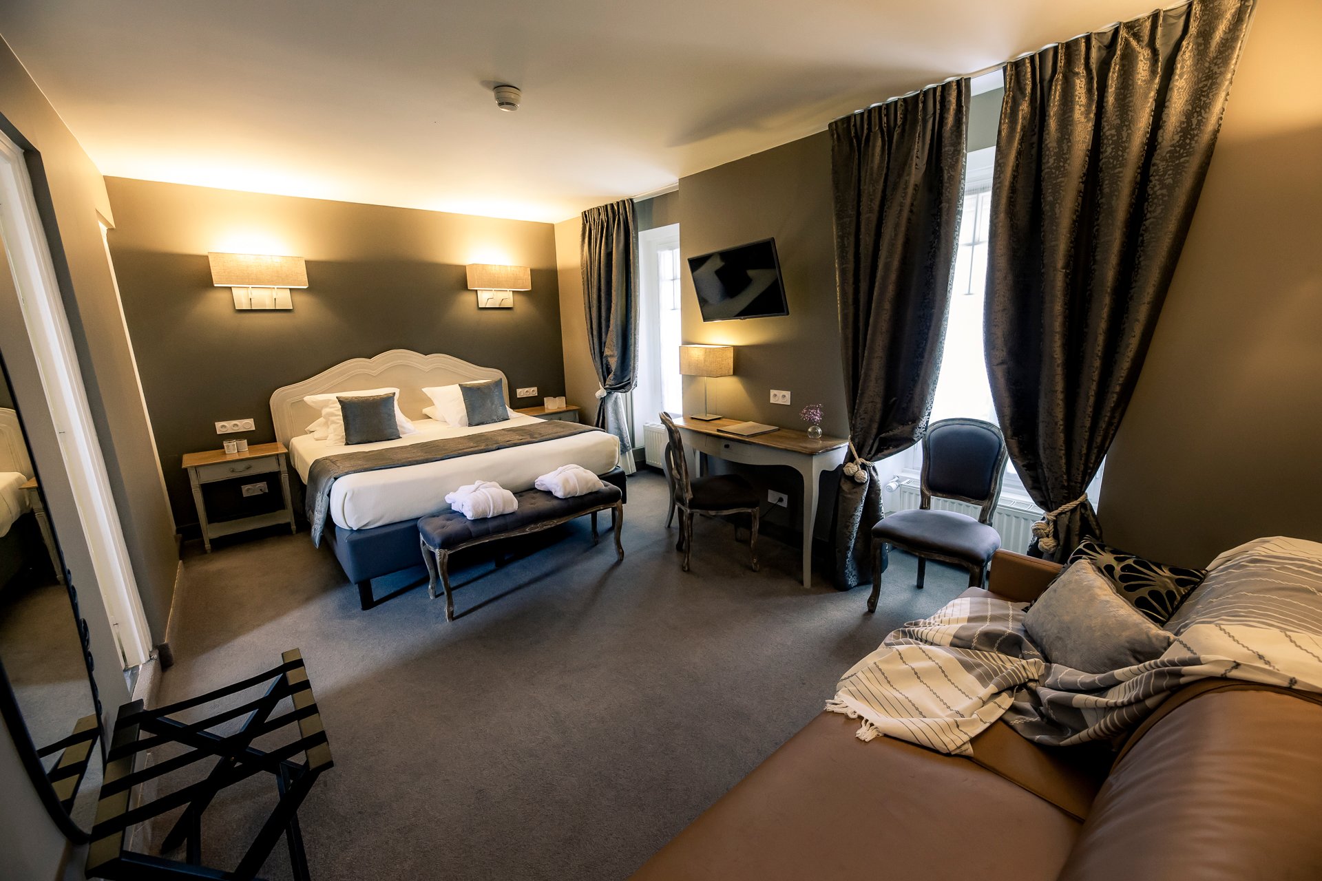 Hôtel Le Lion d'Or-官方