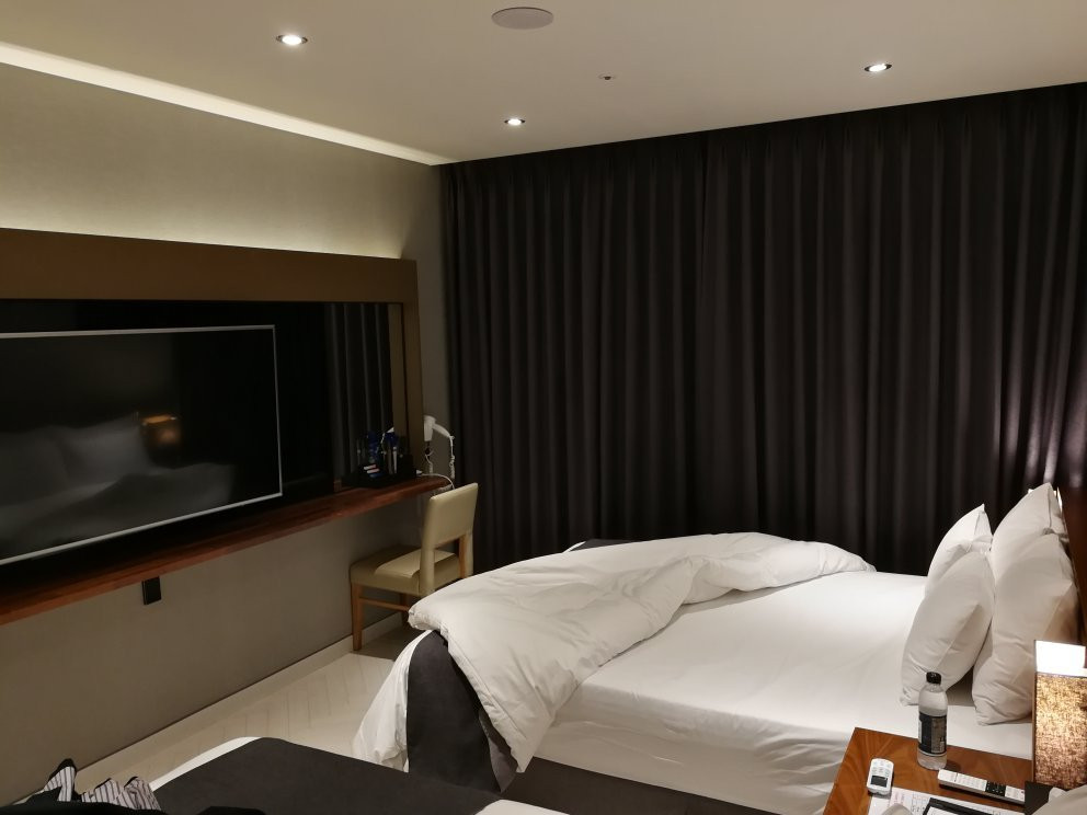 Golden Business Hotel