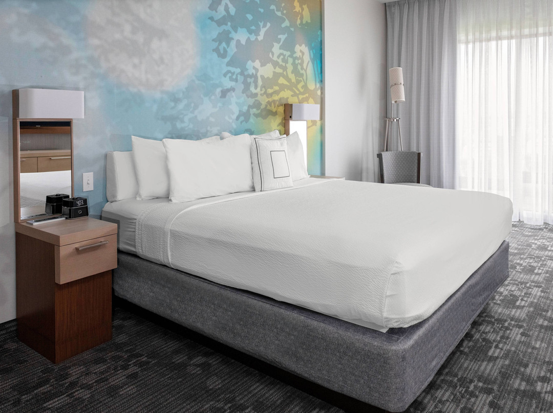 Courtyard by Marriott East Lansing Okemos主图