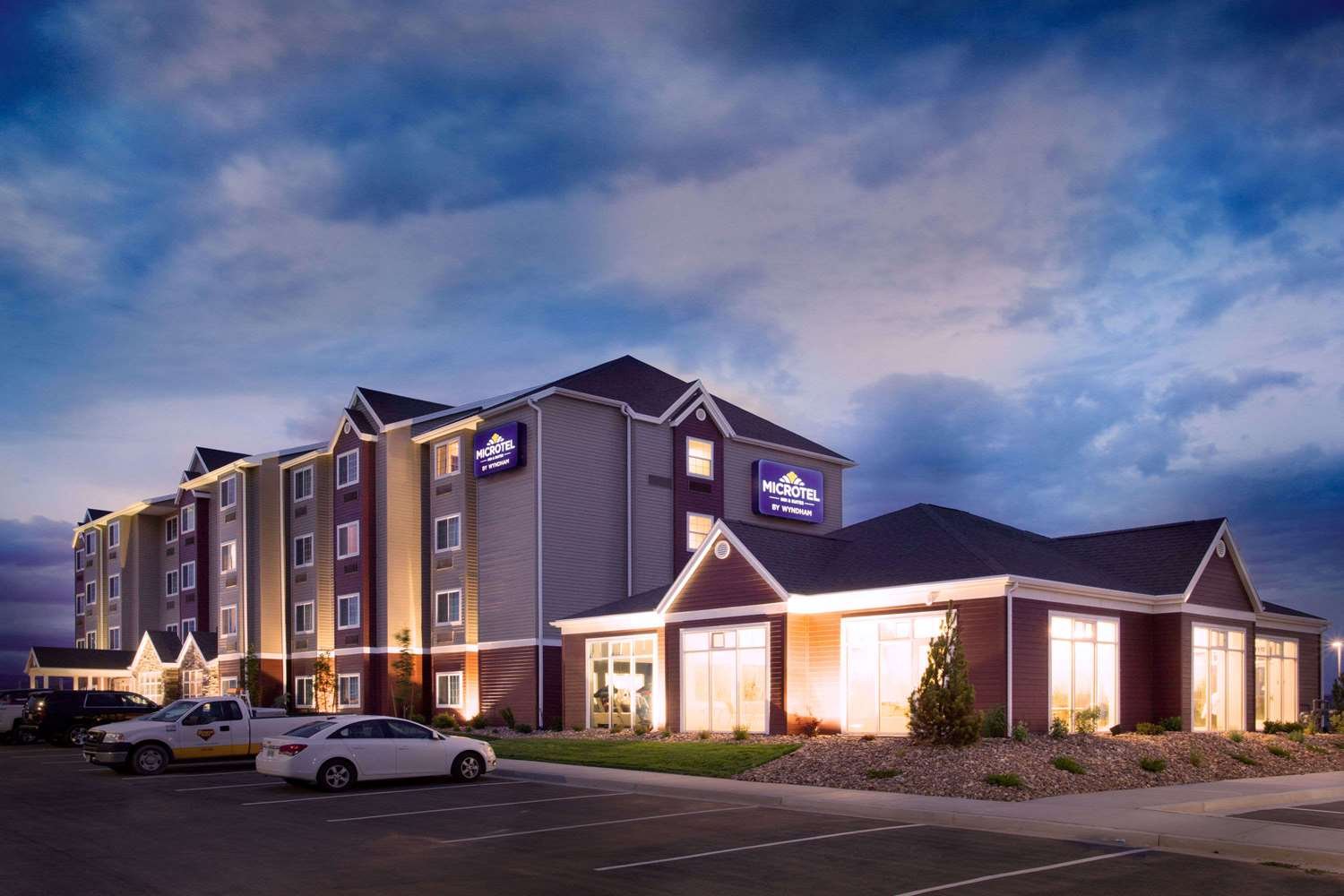 Microtel by Wyndham Vernal / Naples-官方