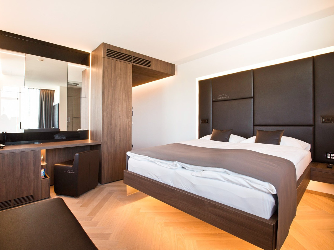 Bergheim酒店住宿-COOL MAMA Hotel Salzburg