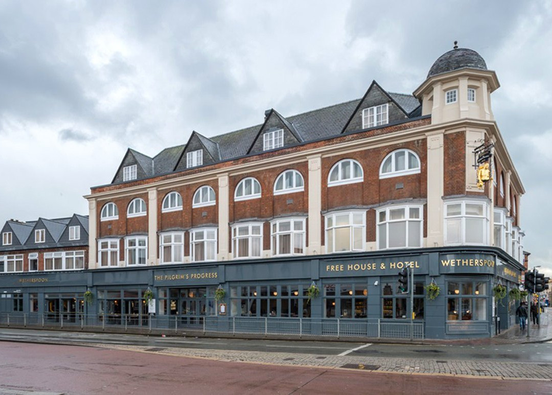 Pilgrims Progress JD Wetherspoon Hotel主图