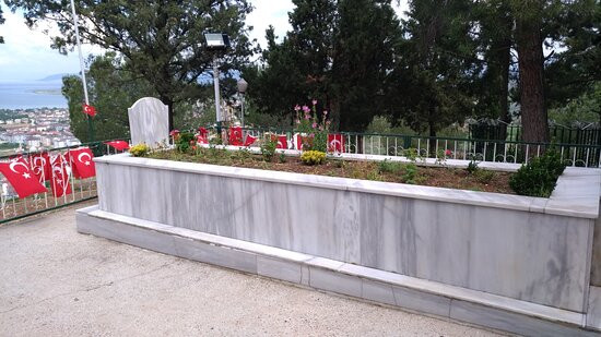 Abdulvahap Sancaktar Tomb-Iznik必去景点