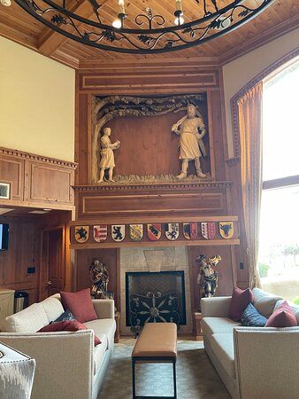 采尔马特度假酒店主图