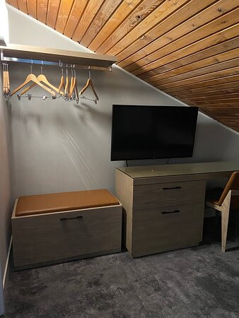 路易斯湖酒店 主图