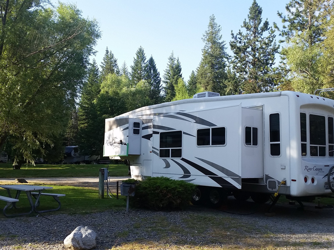Alpine Country Store & RV Park