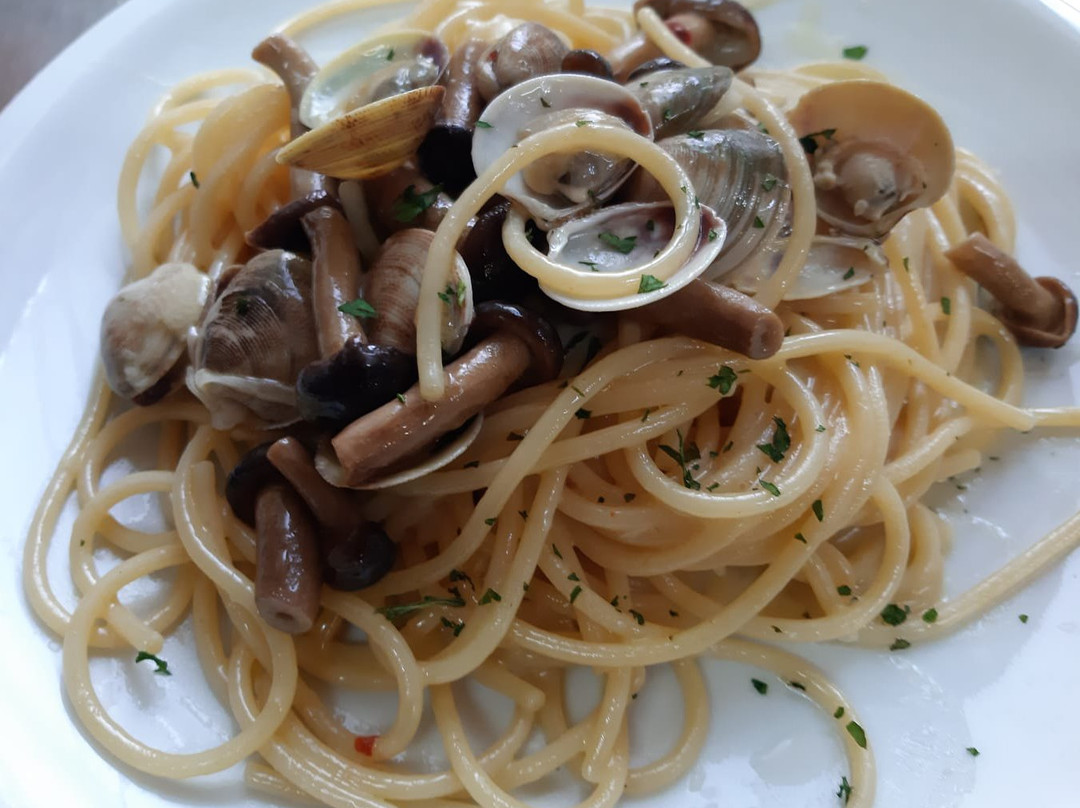 San Piero a Grado餐馆和美食-Giacomo Giannessi - Bar Tabacchi Pizzeria Ristorante