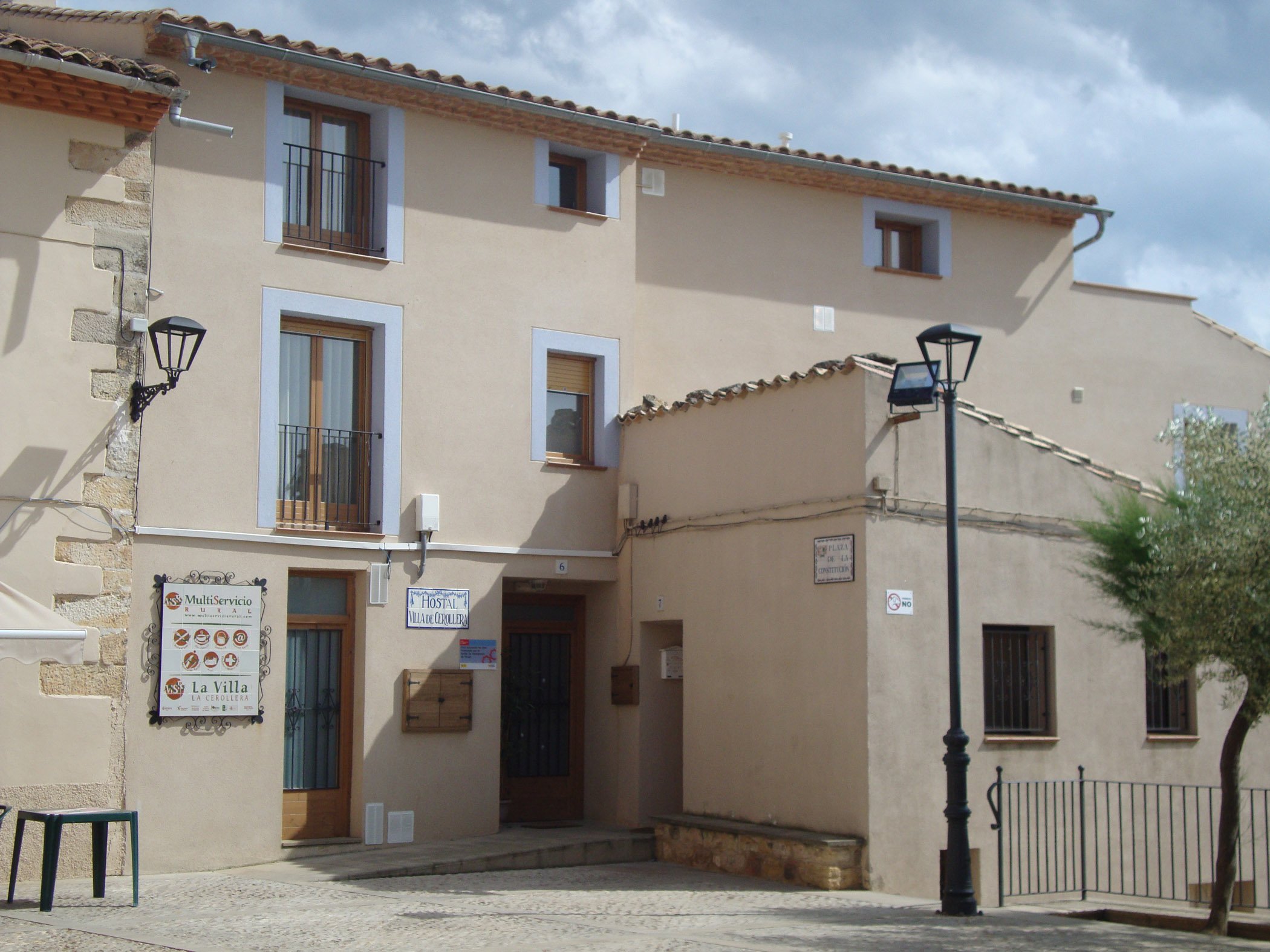 Hostal Villa de Cerollera-官方