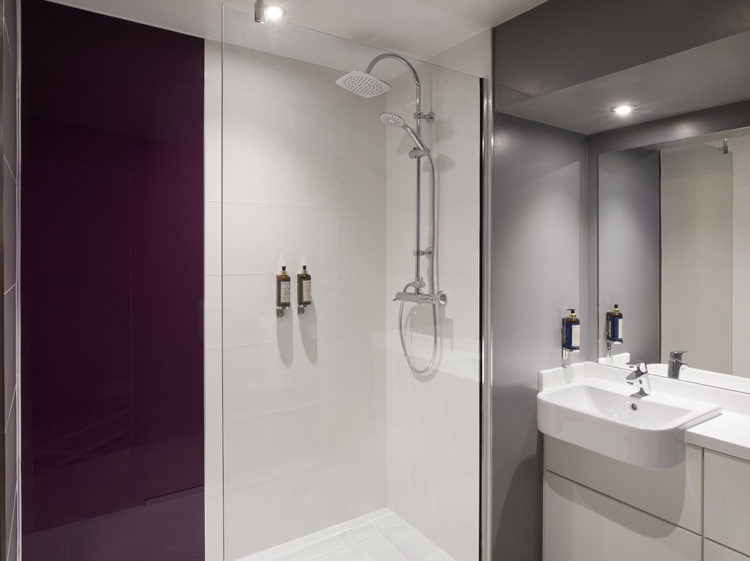 Premier Inn Jersey St Helier (Bath Street) hotel主图