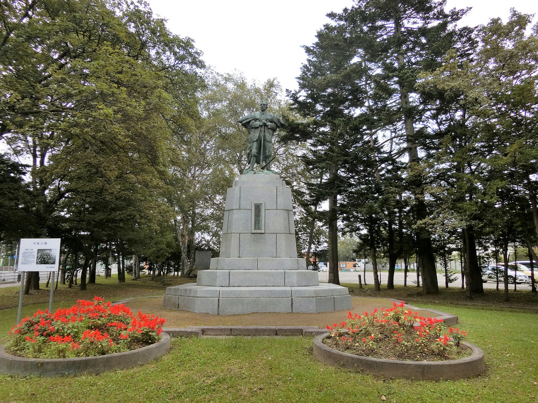 Statue of Benzo Yoda景点图片