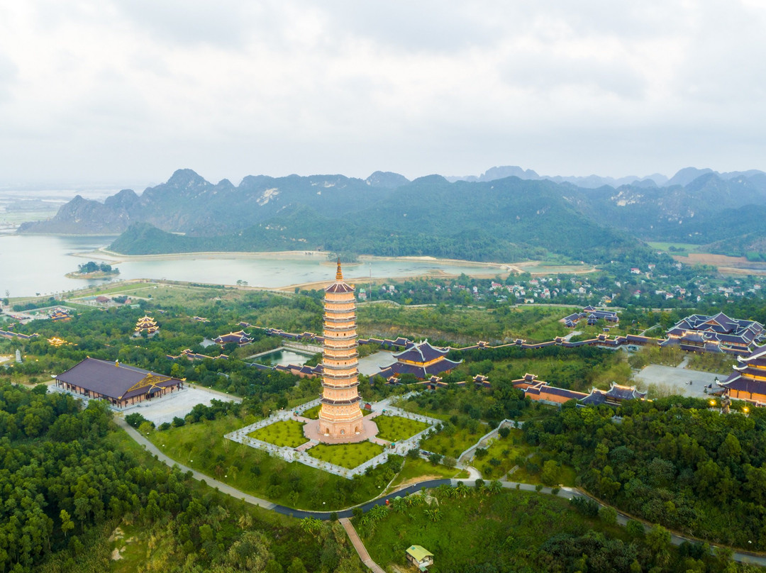 Bai Dinh Pagoda景点图片