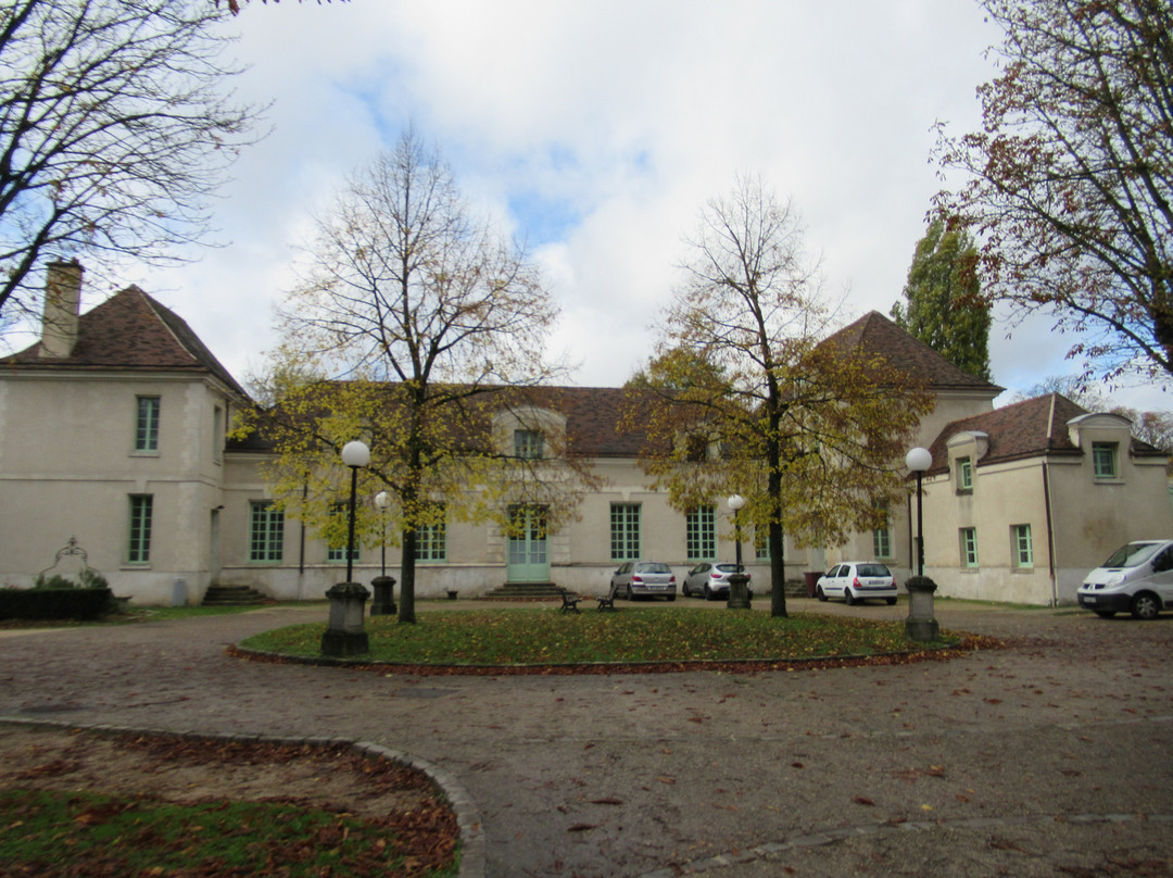 Petit château