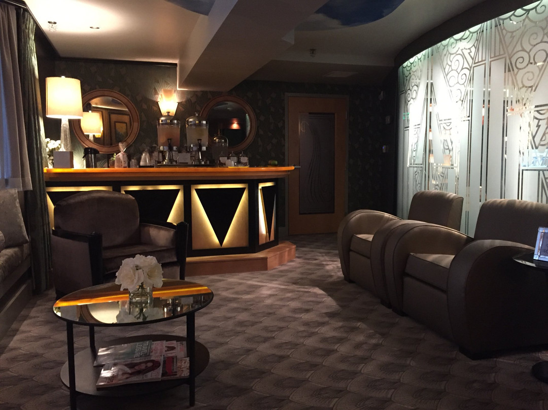 Center Harbor旅游景点-Cascade Spa