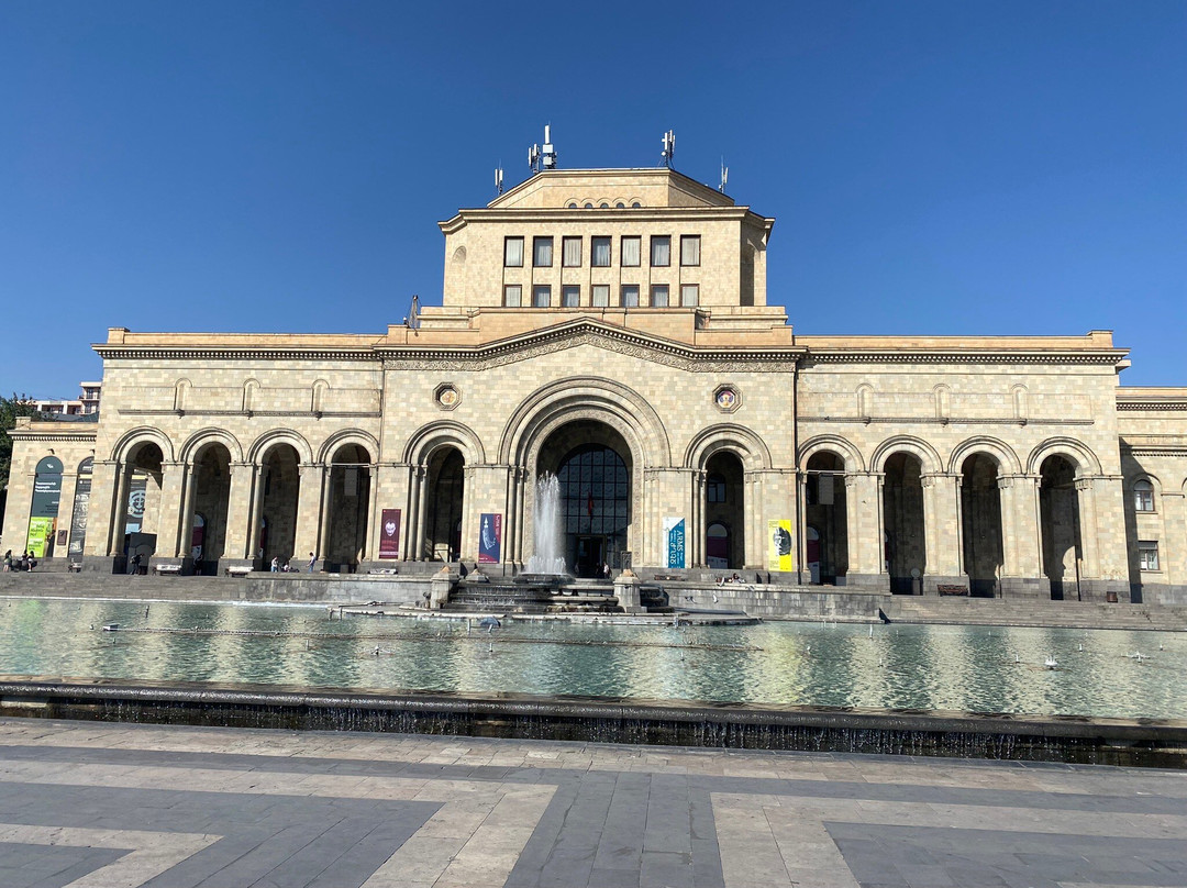 Yerevan at 15:15-埃里温必去景点