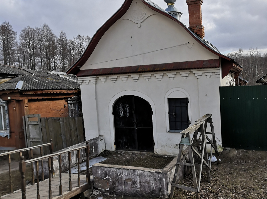 Neizvestnaya Chapel-Khoznikovo必去景点