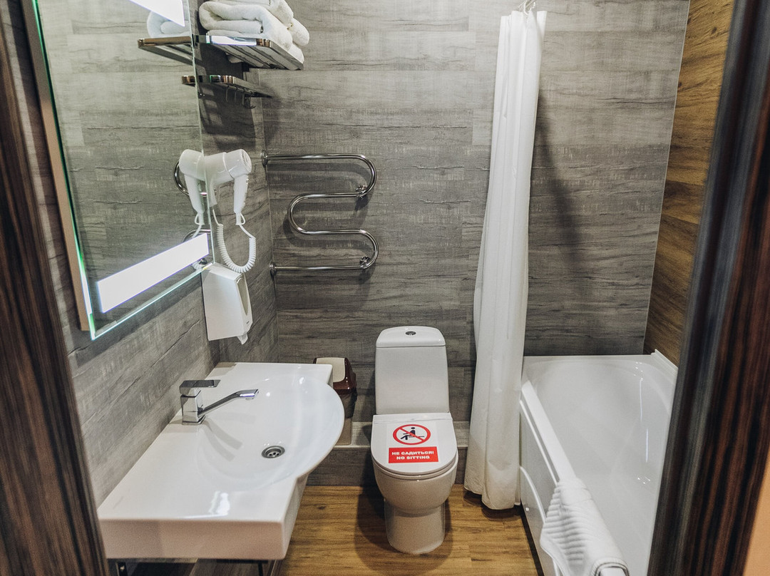 RED RIVER HOTEL主图