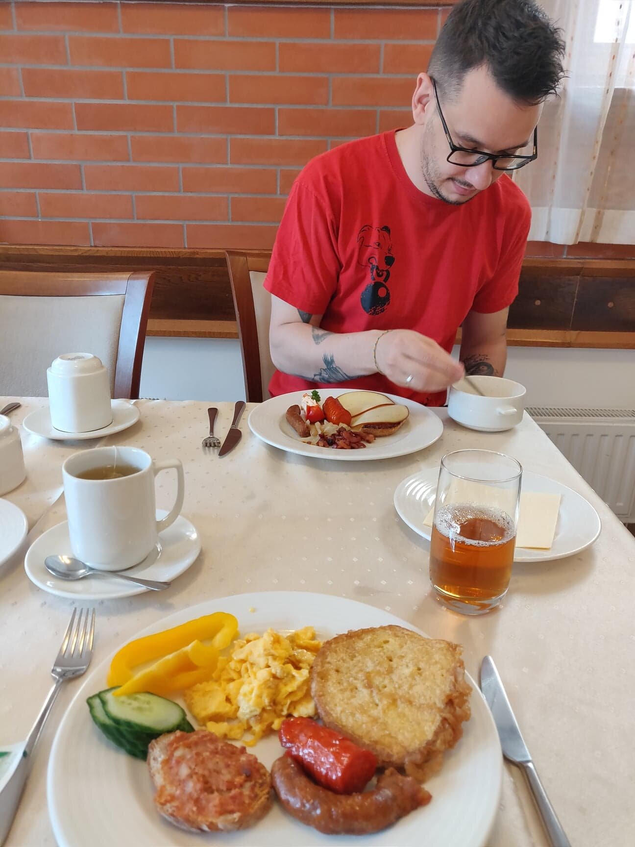 Hotel Kardosfa-餐饮