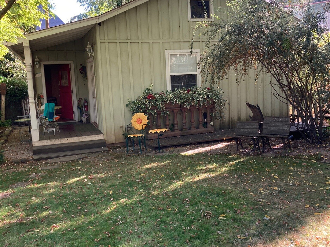 The Seasons Bed and Breakfast主图