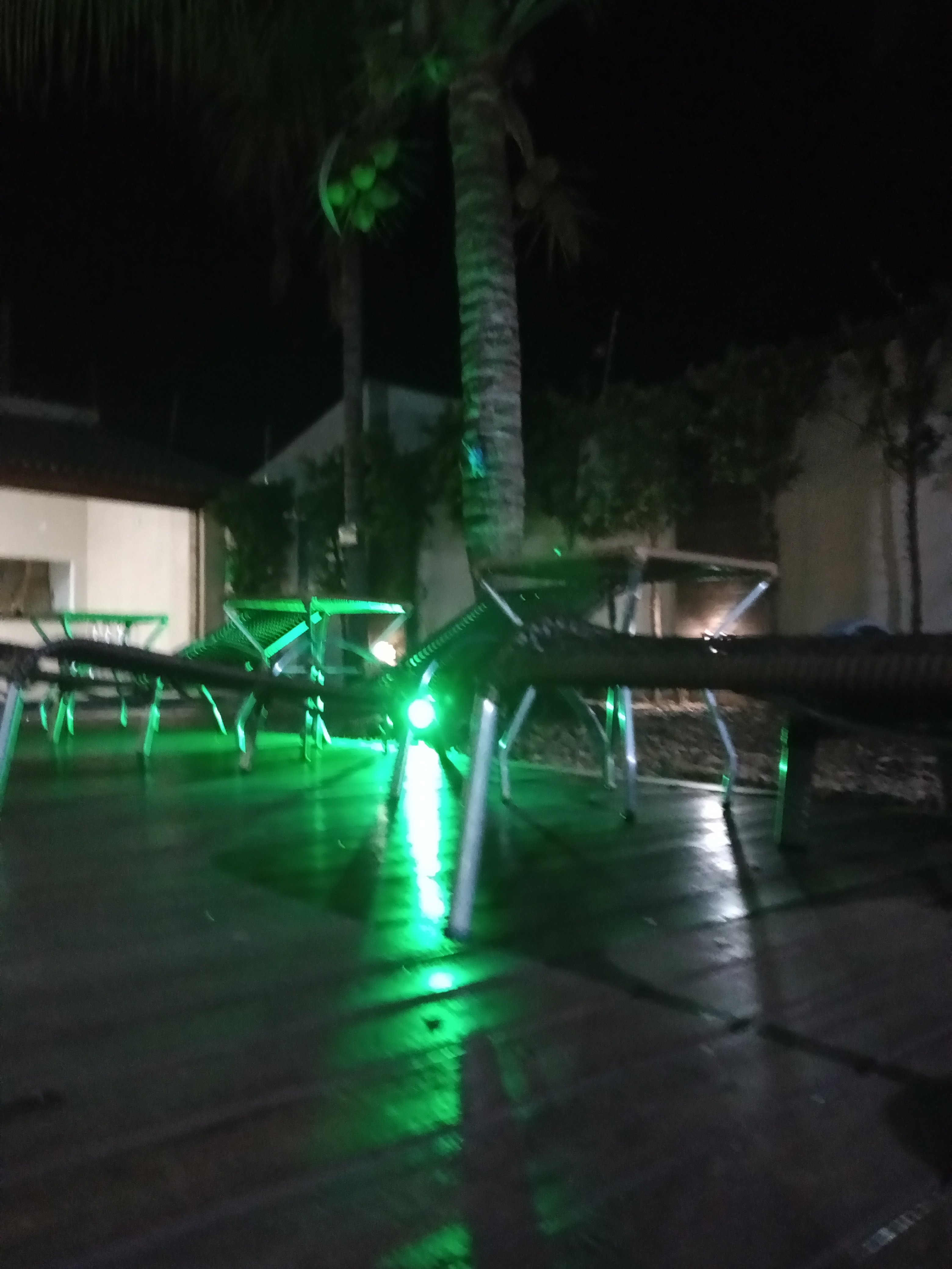 Emmis Park Hotel-官方