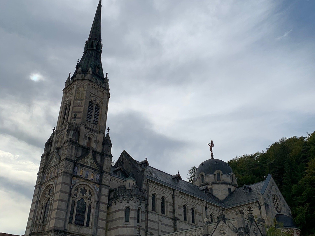 Basilique de Domremy景点图片