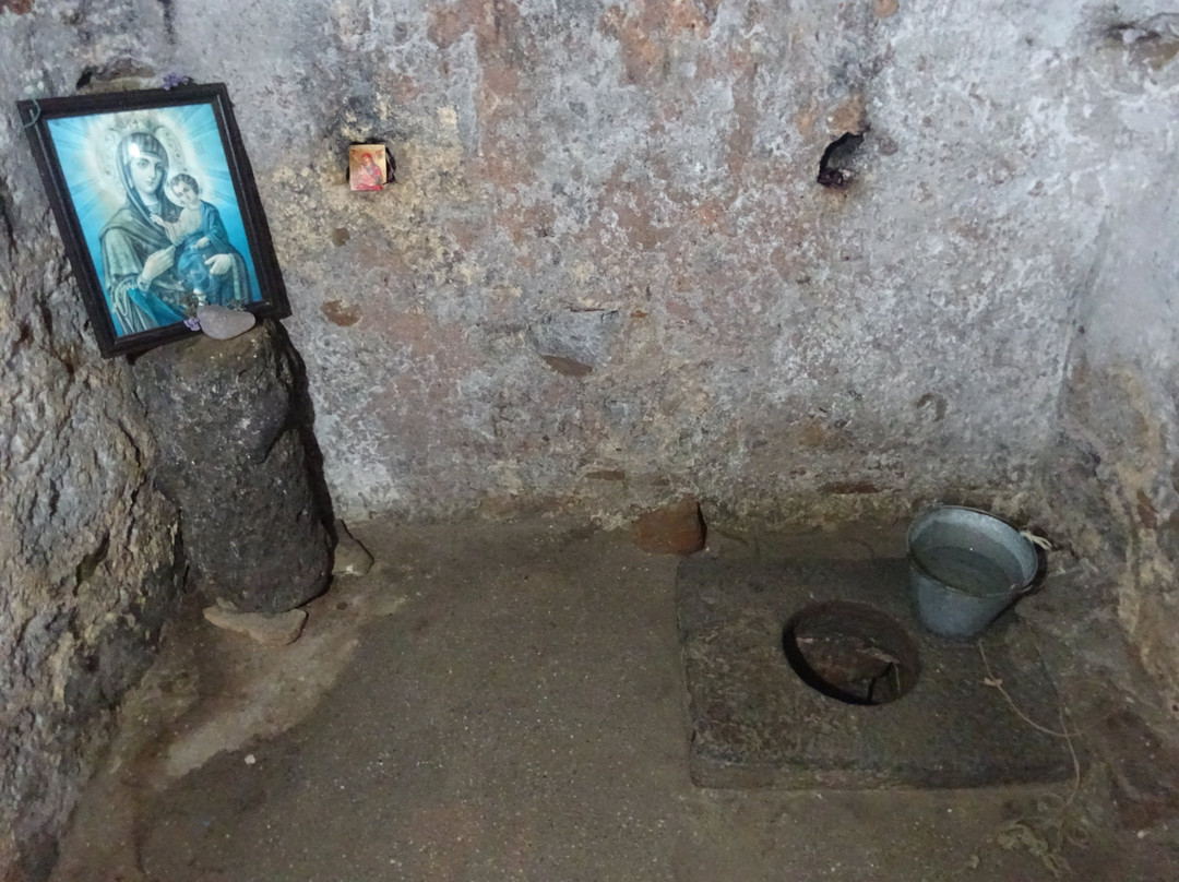 Holy Temple of Zoodochos Pigi-Kotsinas必去景点