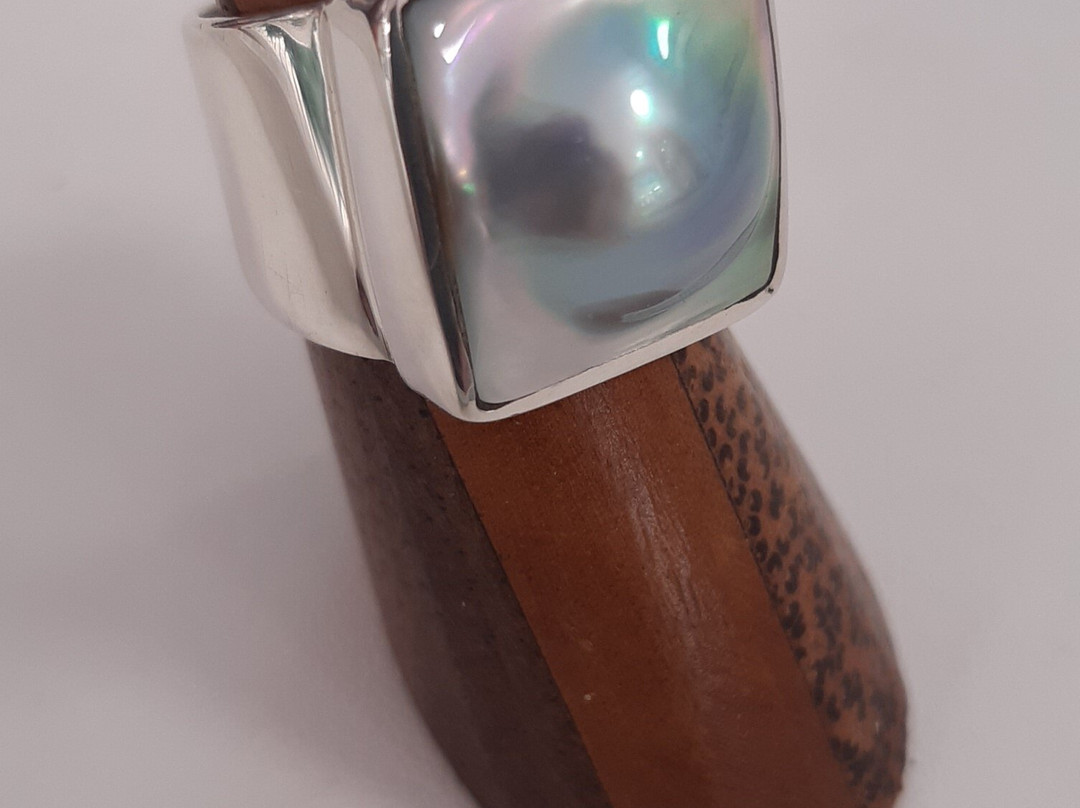Pearlescence Tahitian Pearls and Mabe-莫雷阿岛必去景点