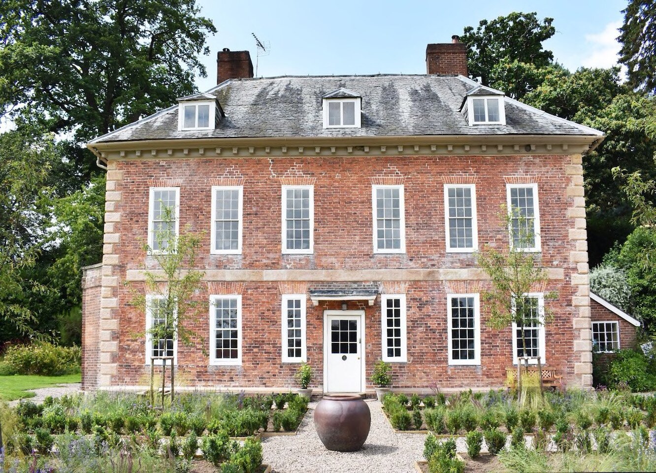 Plas Uchaf-官方